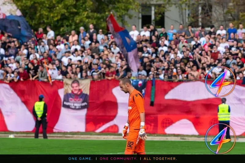 Virgil van Dijk brille, les Pays-Bas font match nul 2-2 contre le Japon