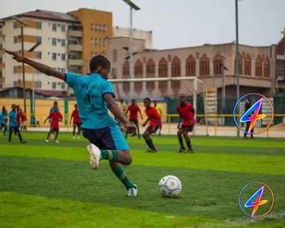 Maroc : Saïbari, Bouaddi et Mazraoui salués après le nul face au Brésil