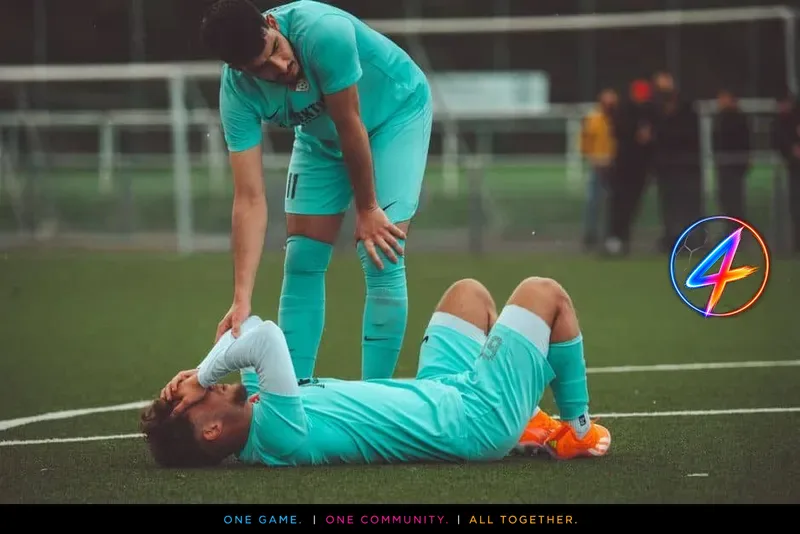 Frenkie de Jong incertain pour la Suède, Koeman défend sa tactique