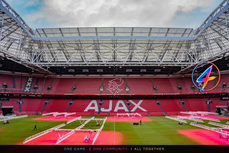 Ajax condamné aux barrages après le nul contre Heerenveen, affronte Groningen jeudi