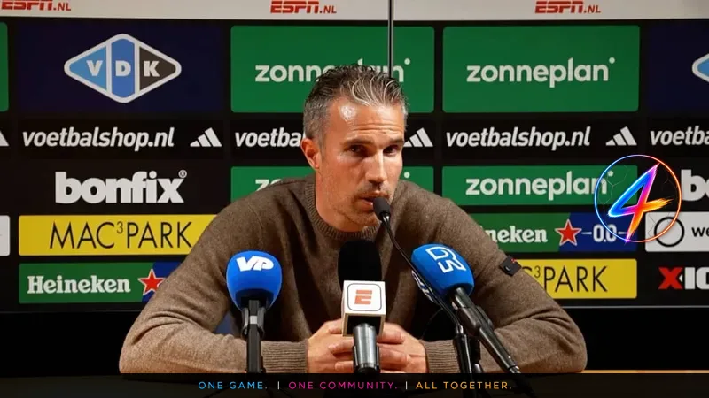 Robin van Persie : je ne peux pas donner aux joueurs une vision claire de la saison prochaine
