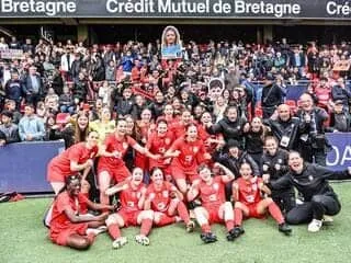 Stade Rennais féminin l'emporte 12-0, la finale masculine aux tirs au but