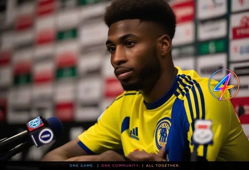 Mijnans rejoint le PSV après un duel avec l'Ajax : « La Ligue des champions est mon rêve de toujours »