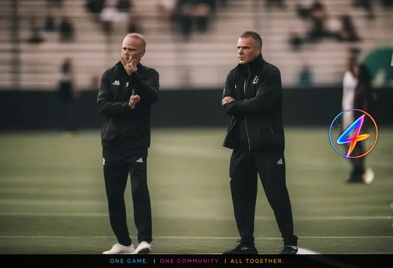 L'entraîneur principal Rudi Garcia connaît son verdict le 31 juillet alors que l'élimination en Coupe du Monde plane