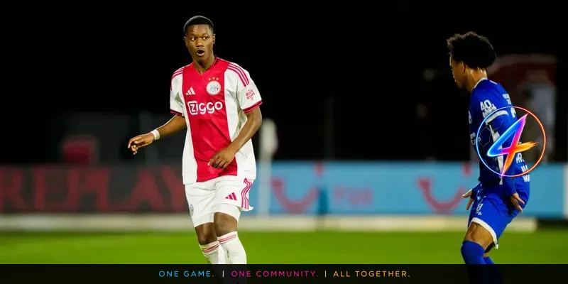 Ajax signe Kennynho Kasanwirjo jusqu’en 2029