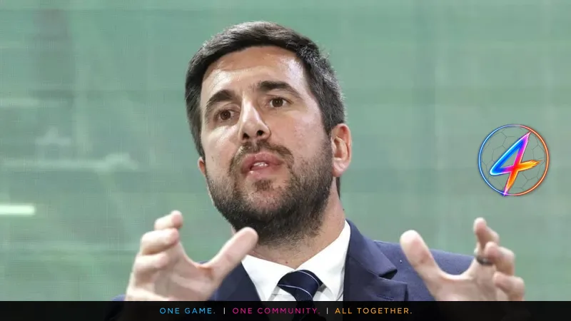 Enrique Riquelme fixe les exigences minimales pour la candidature à la présidence du Real Madrid