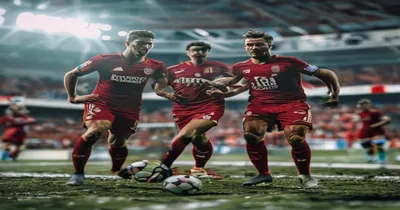Benfica et Como se lancent dans la course pour Esteban Lepaul du Rennes