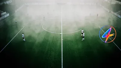 Médecins se précipitent sur le terrain alors que le gardien du PSG se heurte à l’échauffement