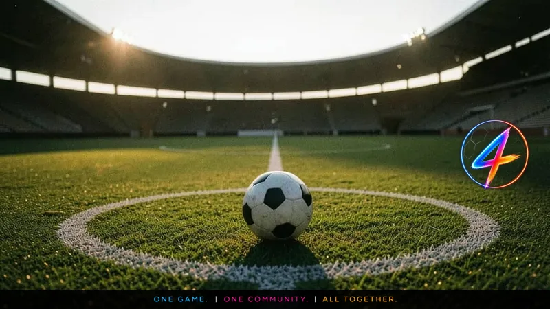Des banderoles au Vélodrome contre McCourt lors de Marseille‑Paris FC