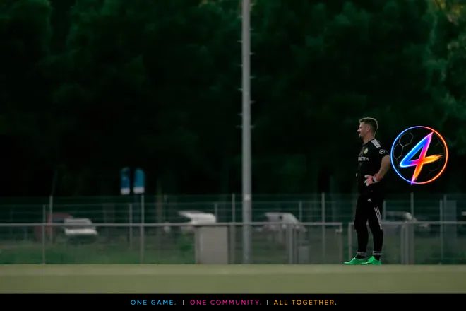 Sassuolo pursues free‑agent Tomiyasu as Ajax defender plans exit