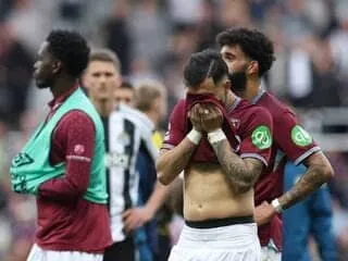 West Ham lose 3-1 at Newcastle, face relegation risk