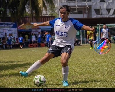 Ronaldinho entra nel Ravenna come socio prima della partita d'addio