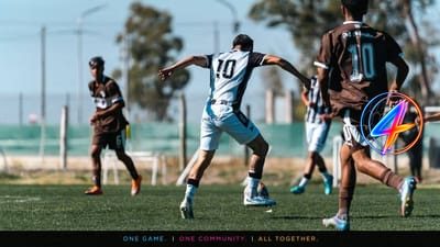 Brian Brobbey steunt rouwende Cody Gakpo volledig