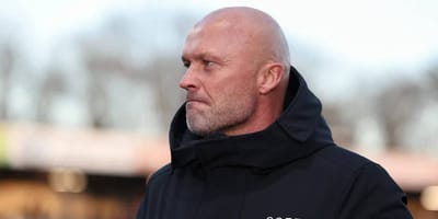 NEC klaar om verder te gaan om trainer Dick Schreuder te behouden