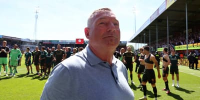 Ron Jans treedt af na play‑offfinale met FC Volendam
